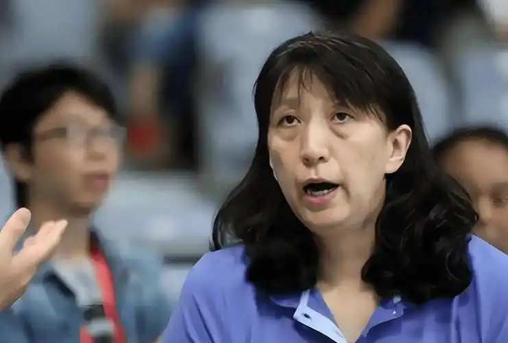 赖亚文或退休，周苏红成女排新掌门热门人选