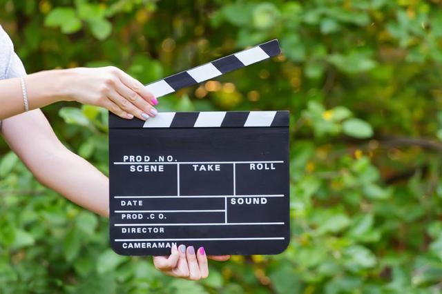 《轻于鸿毛》影评：半部佳作背后的女性叙事与现实疏离