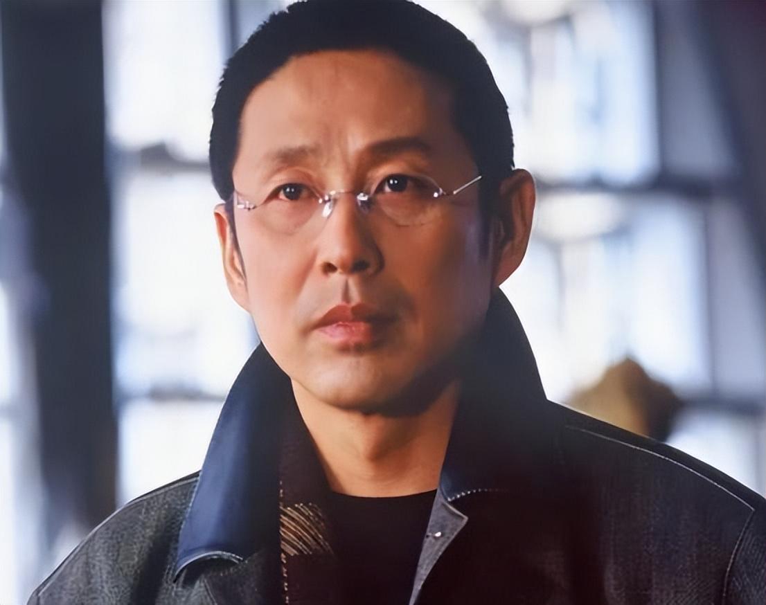 《命悬一生》尺度炸裂！黄轩颠覆出演，这部悬疑剧必须五星