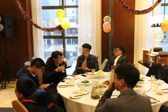 丈夫常年出差，妻子意外出轨同事，上司介入引发风波