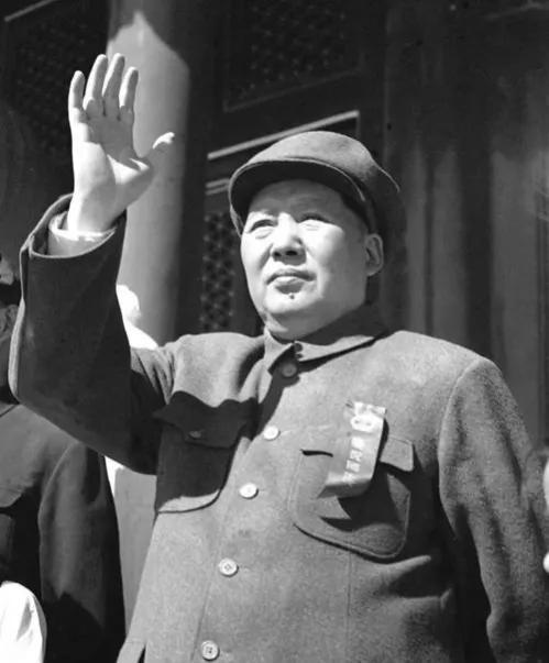 毛主席重用的三位老实人：华国锋、罗荣桓、聂荣臻的共同特质