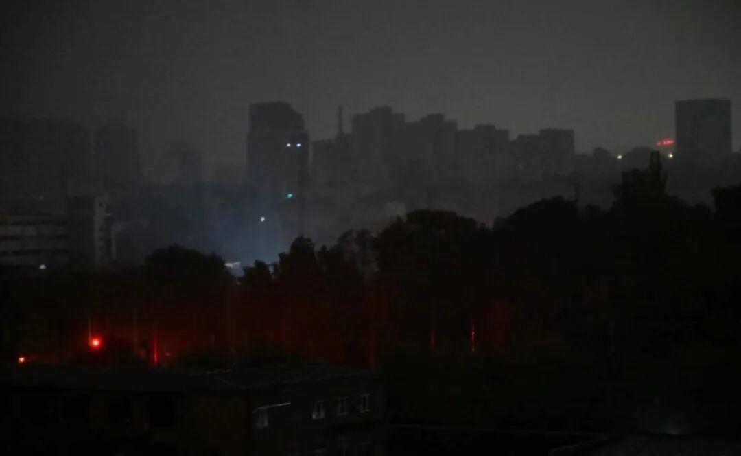 俄乌冲突升级！俄罗斯全面收网，乌克兰局势岌岌可危