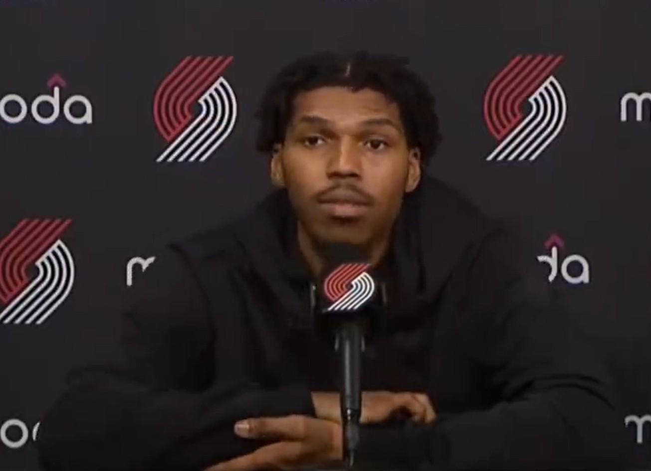 乐福盛赞杨瀚森：天赋异禀，篮球界新星崛起