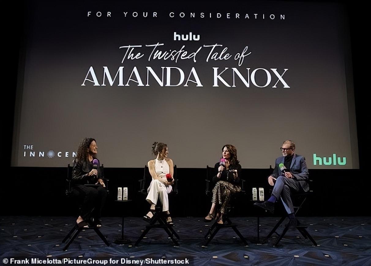 51岁莱温斯基重现公众视野，谈克林顿事件哽咽，22岁错误代价深远