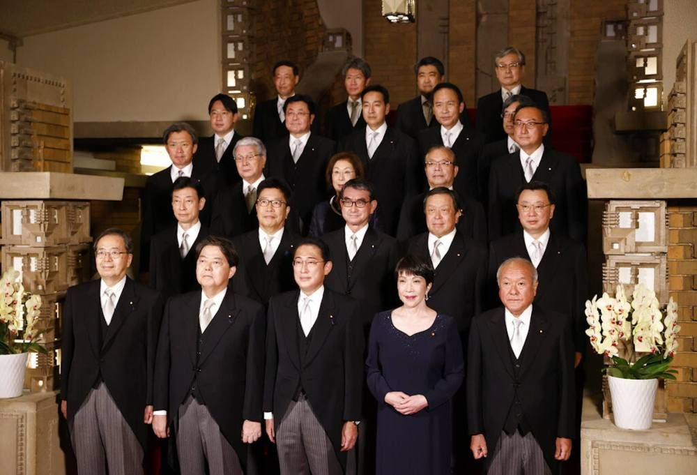 日本政坛豪门麻生家族：权臣、巨富与皇亲的多重身份