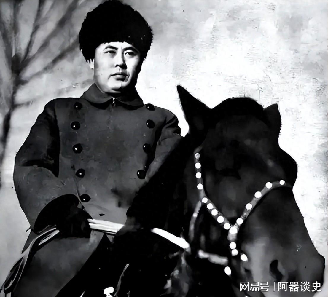 傅作义起义时，两位兵团司令拒起义投蒋后结局如何？