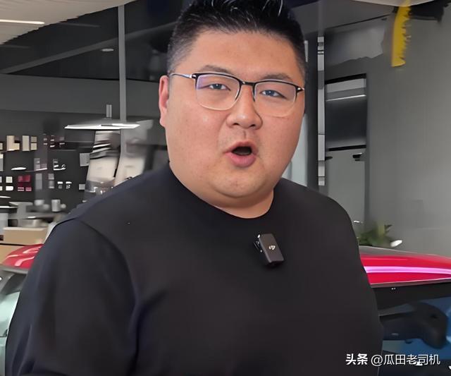 猴哥官宣离婚不到48小时，令人恶心的一幕上演，黄晓明也被牵连