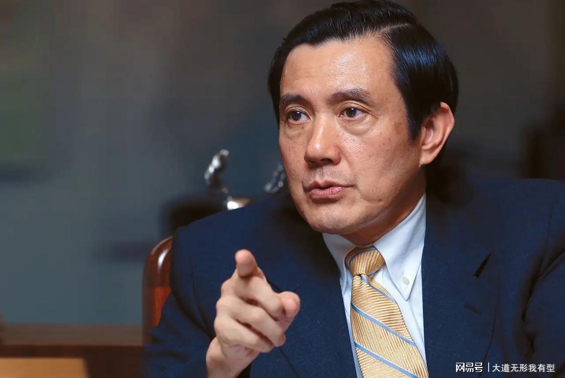 马英九言论引热议，台海局势紧张升级：解放军军机军舰威慑