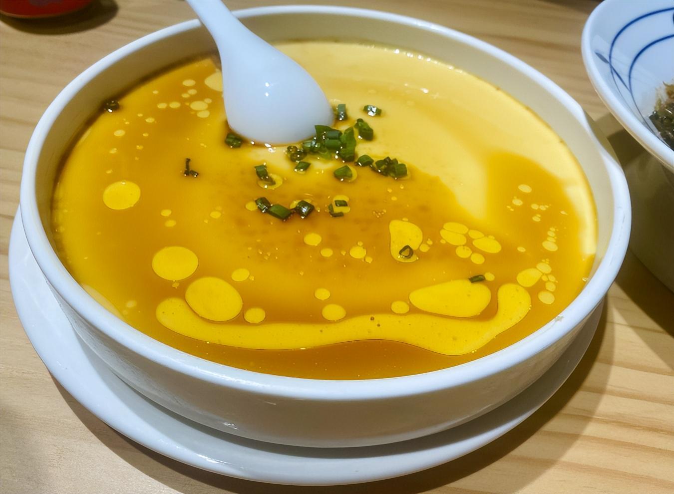 浙大研究：每天多吃一个蛋，真的增加心疾和癌症风险吗？