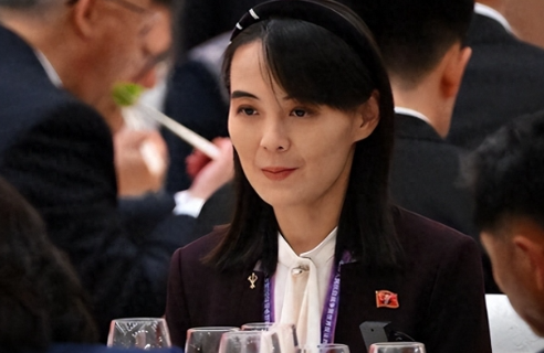 中俄高层专机齐聚平壤，半岛局势迎关键转折，韩国紧急致电中国