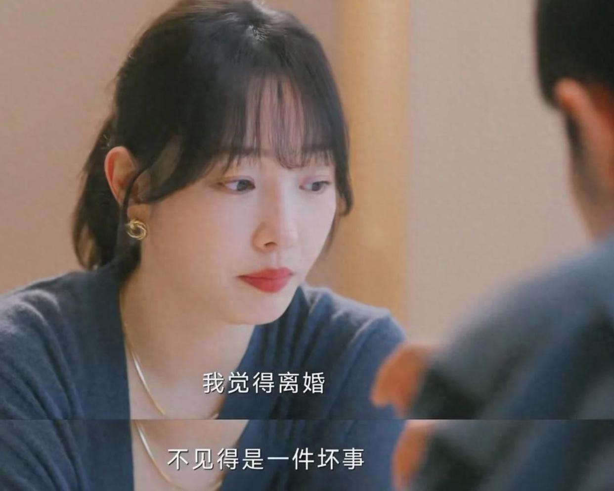 白百何二婚丈夫身份揭秘，实力不输京圈名流，事业家庭双丰收