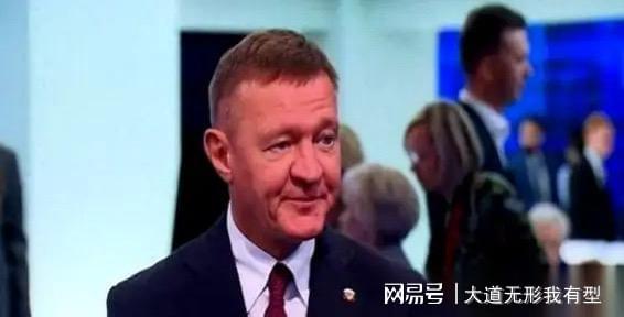 普京免职令后交通部长离奇身亡，背后真相引猜测