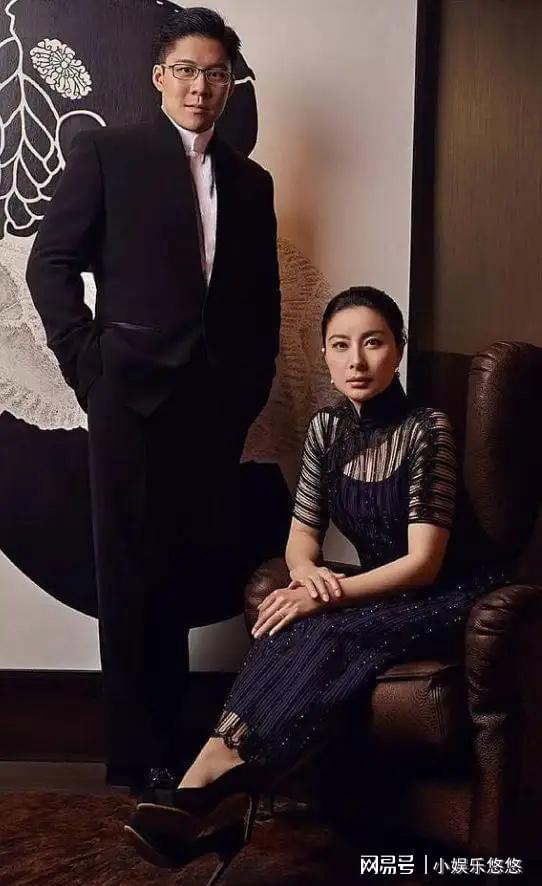 霍启刚46岁婚姻启示：豪门财富难买家庭温情