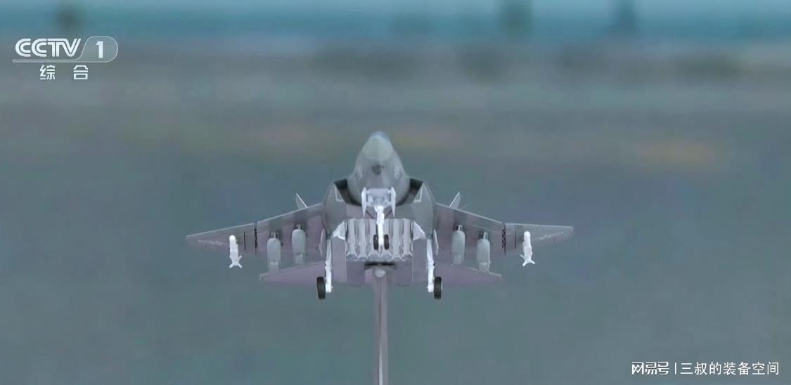 歼35野兽模式：超强挂载，一次出击或可击落6架敌机