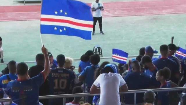 佛得角3-0首进世界杯！54万人口袖珍国创历史，全民狂欢