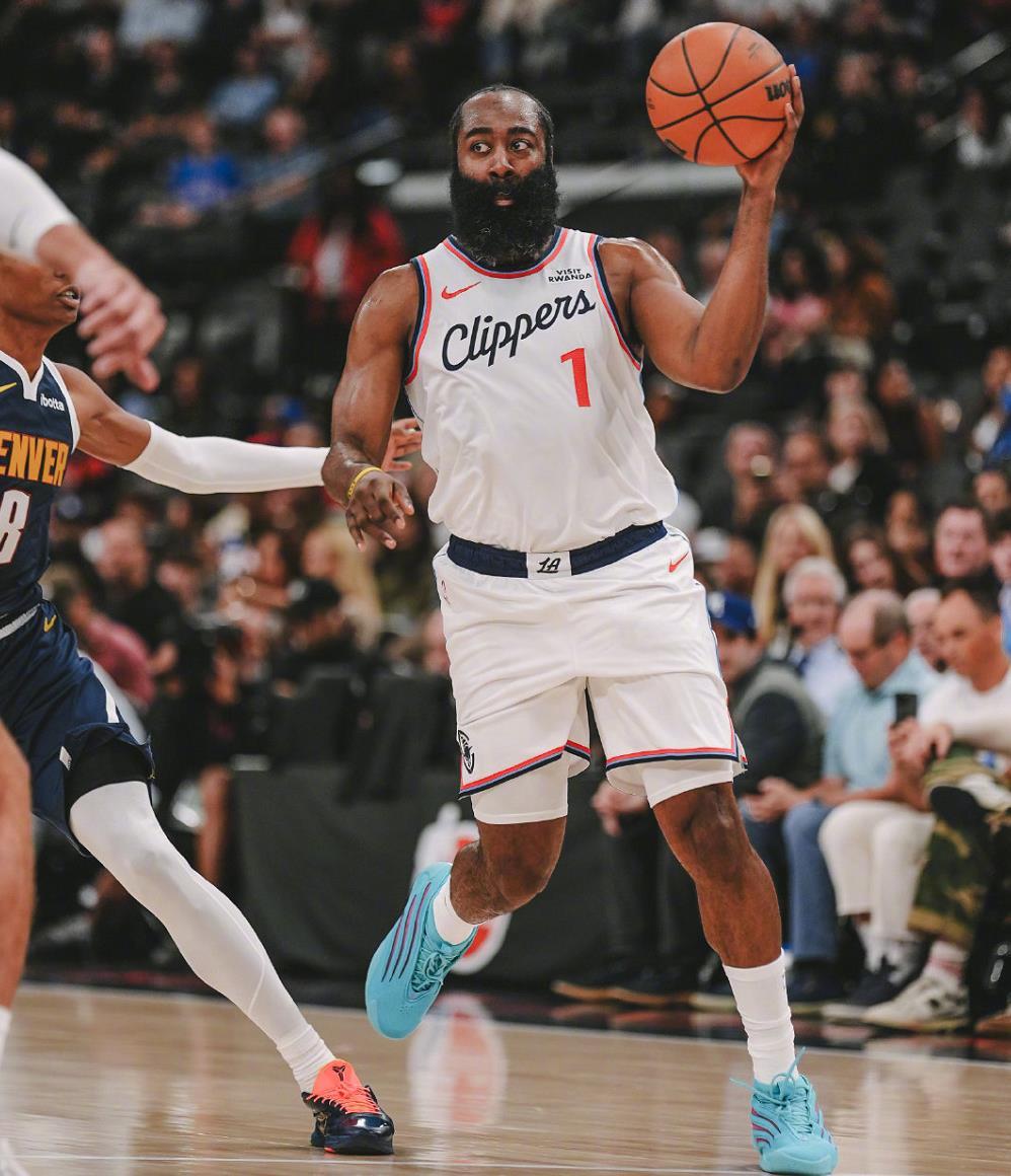 102比94！全美直播！你瞧明白：快船队的4大改变了吗？