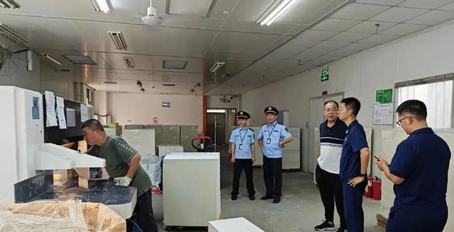 广东多地启动‘扫黄打非’专项行动 净化文化市场环境