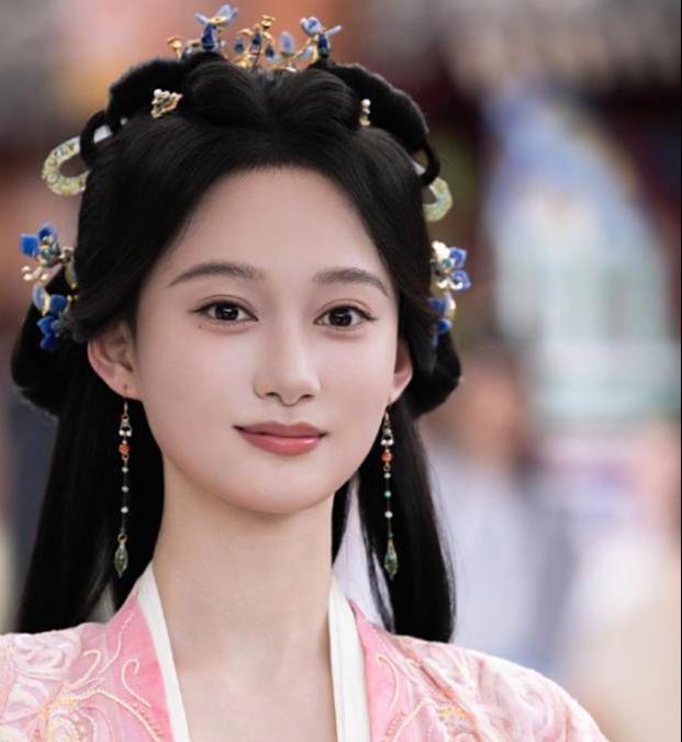 一笑随歌大结局：凤戏阳成皇权祭品，夏静石隐藏秘密曝光