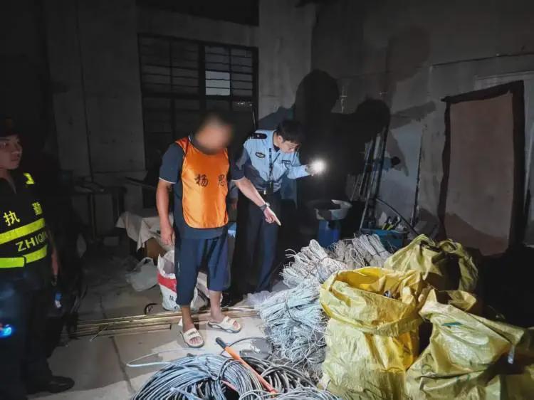 上海多小区通信线缆被盗，两名嫌疑人已被抓获