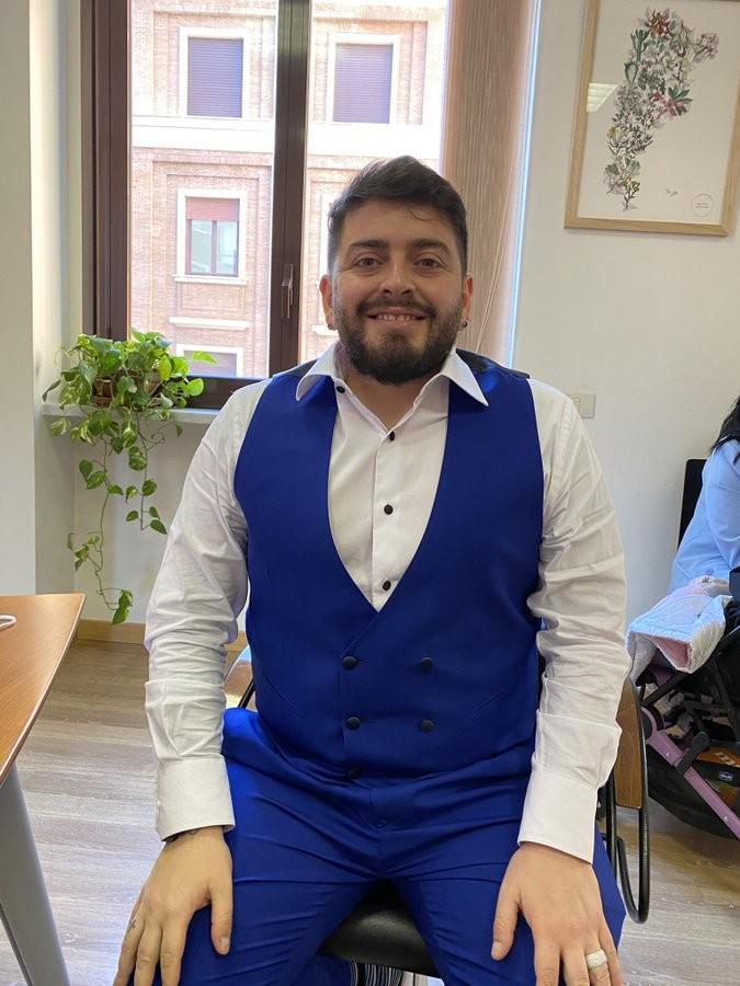 马拉多纳之子公开回应：与妻子感情稳固，无人能取代