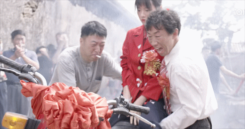 借种、杀夫、换命，黄轩新剧爆了，这才是国产悬疑剧应该有的样子