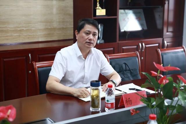 江苏常州通报：杨铁涉嫌严重违纪违法已主动投案