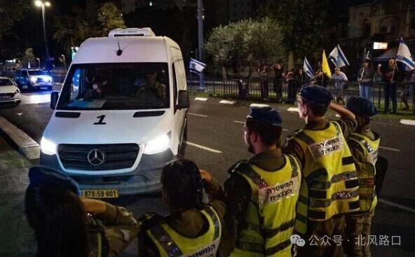 哈马斯交还人质遗体遇阻，以色列或重启加沙军事行动