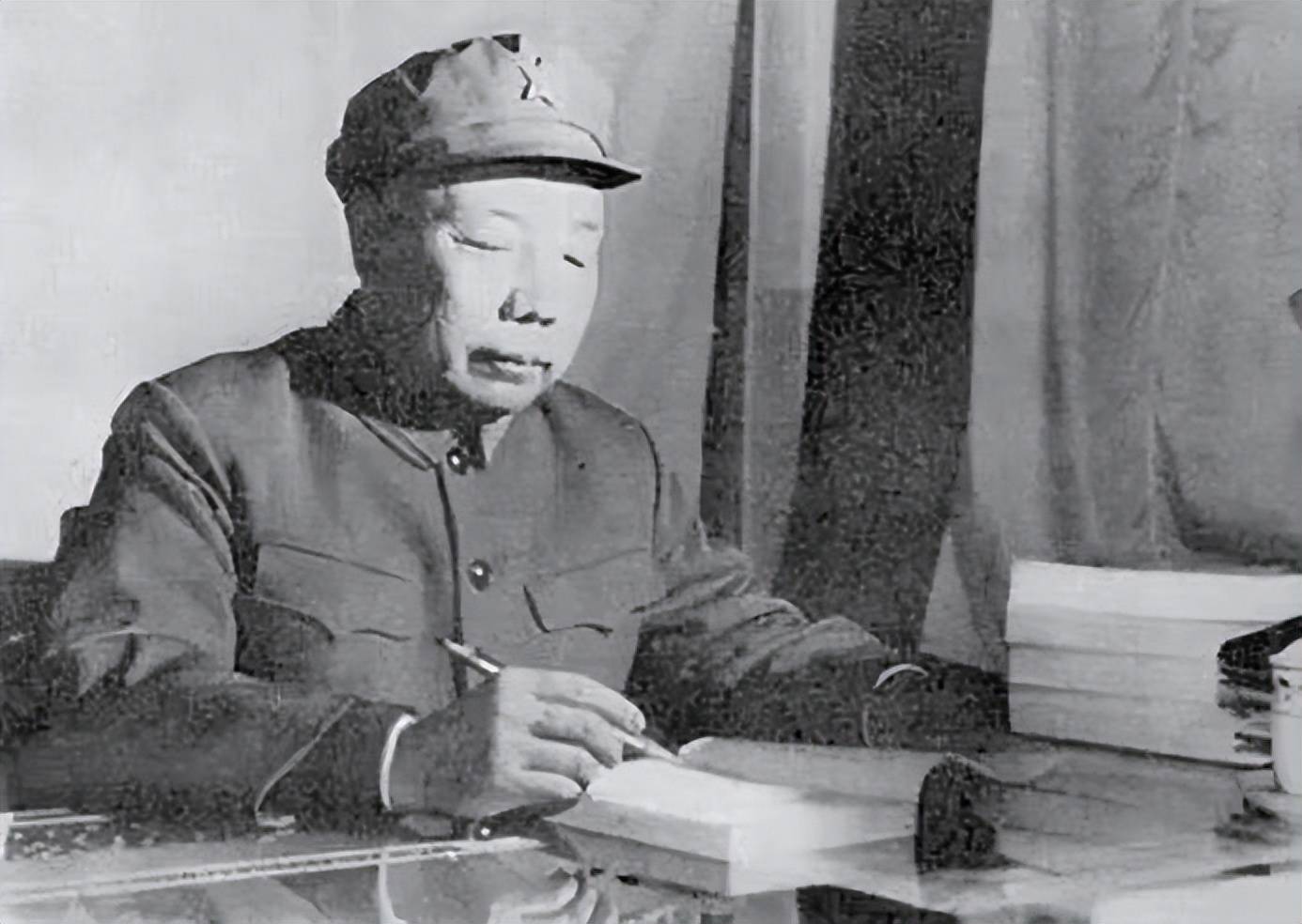 1985年萧华临终前请求：能否召回大女婿杜链？背后有何深意？