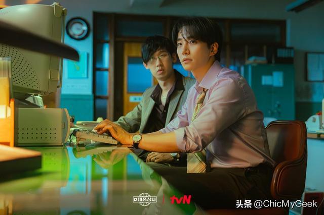 2025年Netflix最高评5部韩剧！