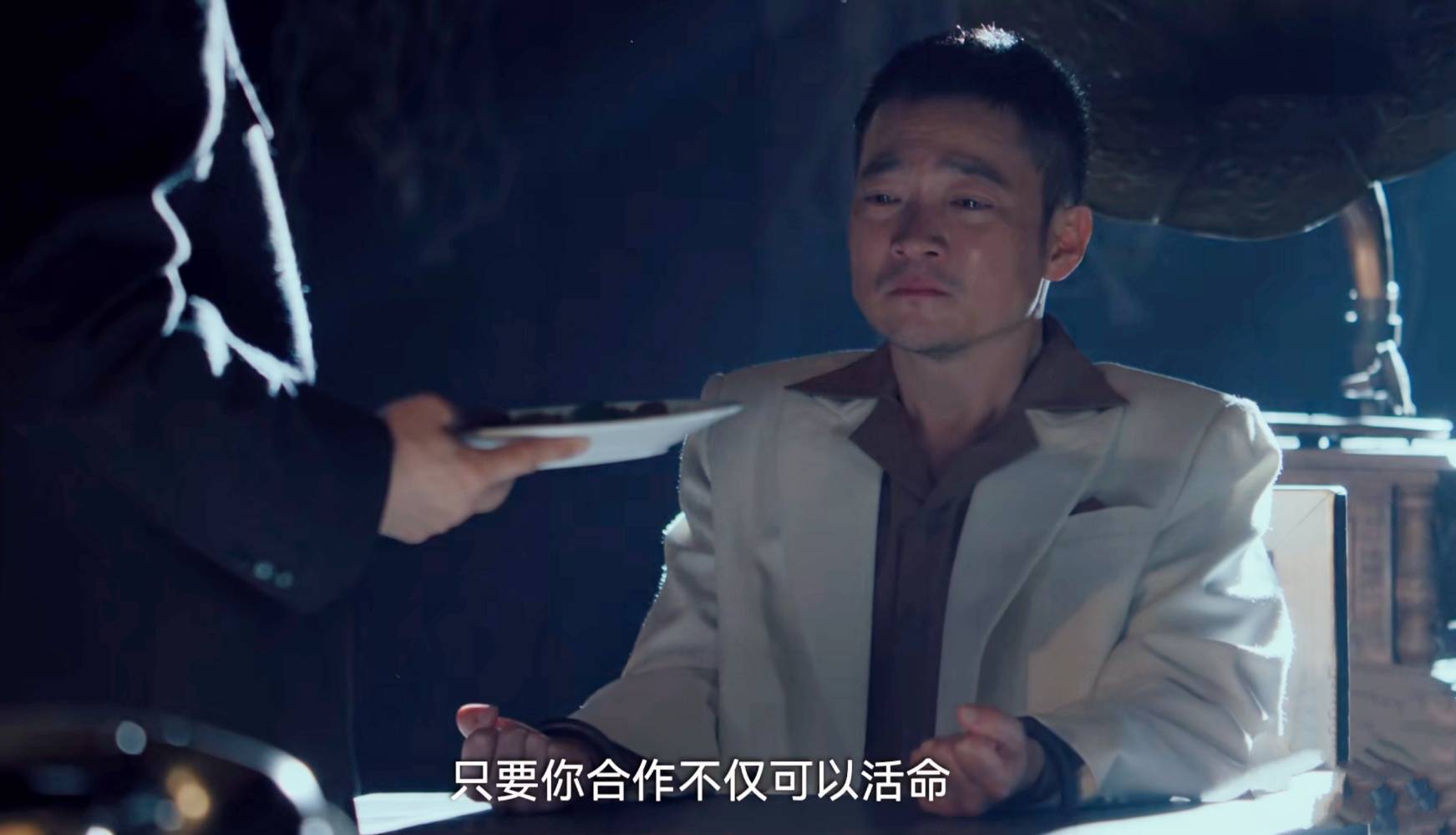 《沉默的荣耀》大结局揭秘：吴石牺牲后黎晴命运如何？历史原型曝光