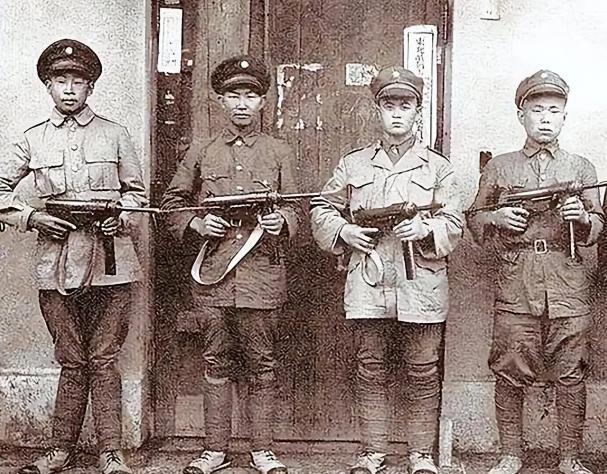 1929年四名地下党同志被秘密处死，周总理得知：启用10号秘密特工