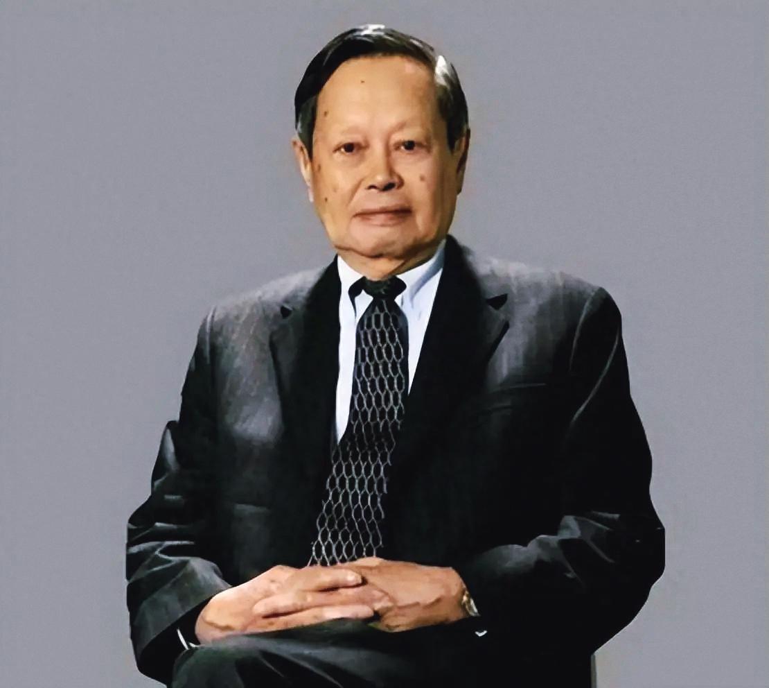 杨振宁院士逝世享年103岁，死因公开，翁帆再婚遗愿引关注