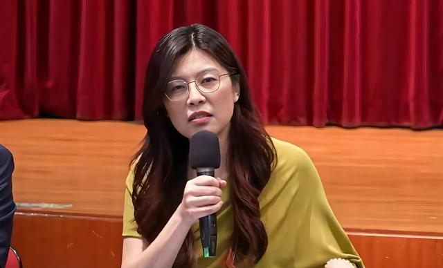 郑丽文逆袭当选国民党主席：跨党派背景与三股支持力量解析