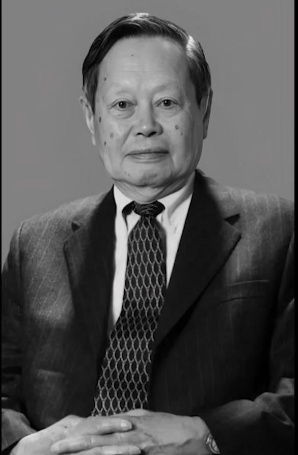 清华大学悼念杨振宁