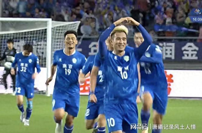 南京球迷心碎！苏超半决赛8-9惜败泰州，五大痛点解析