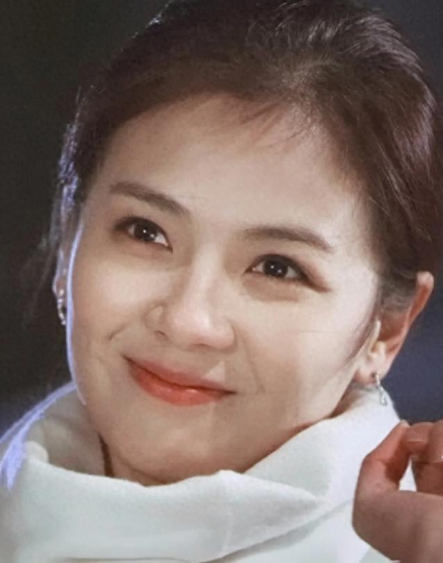 刘涛：从贤妻到女战士，她用坚韧走出人生新大道