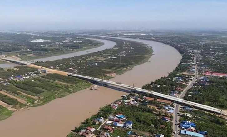 柬埔寨政局动荡，美国借比特币事件施压，中国如何应对？