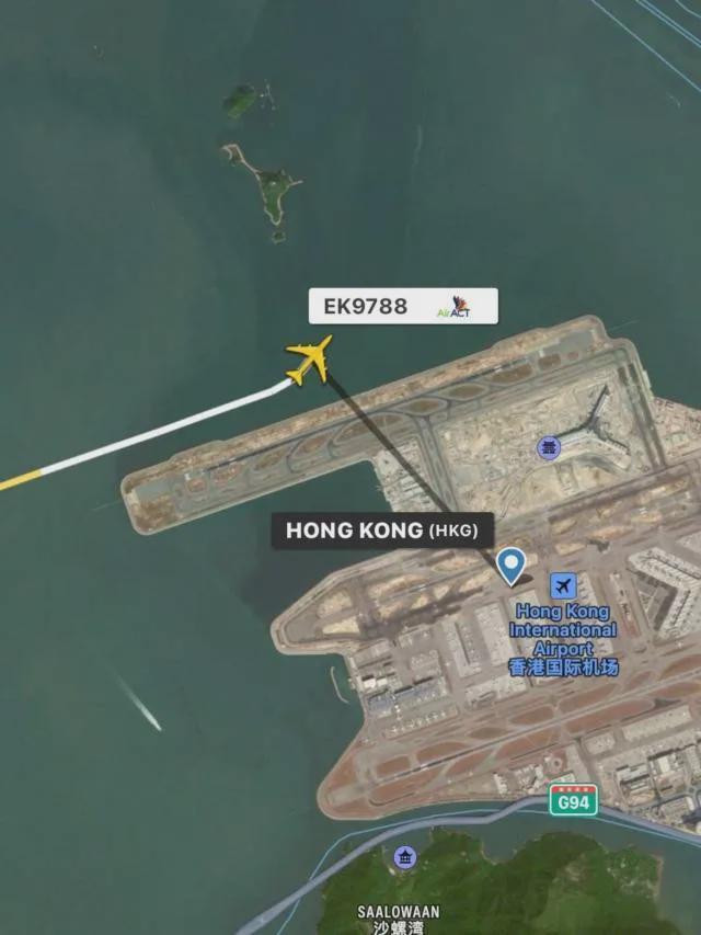 香港机场凌晨突发！货机冲出跑道坠海致2人死亡