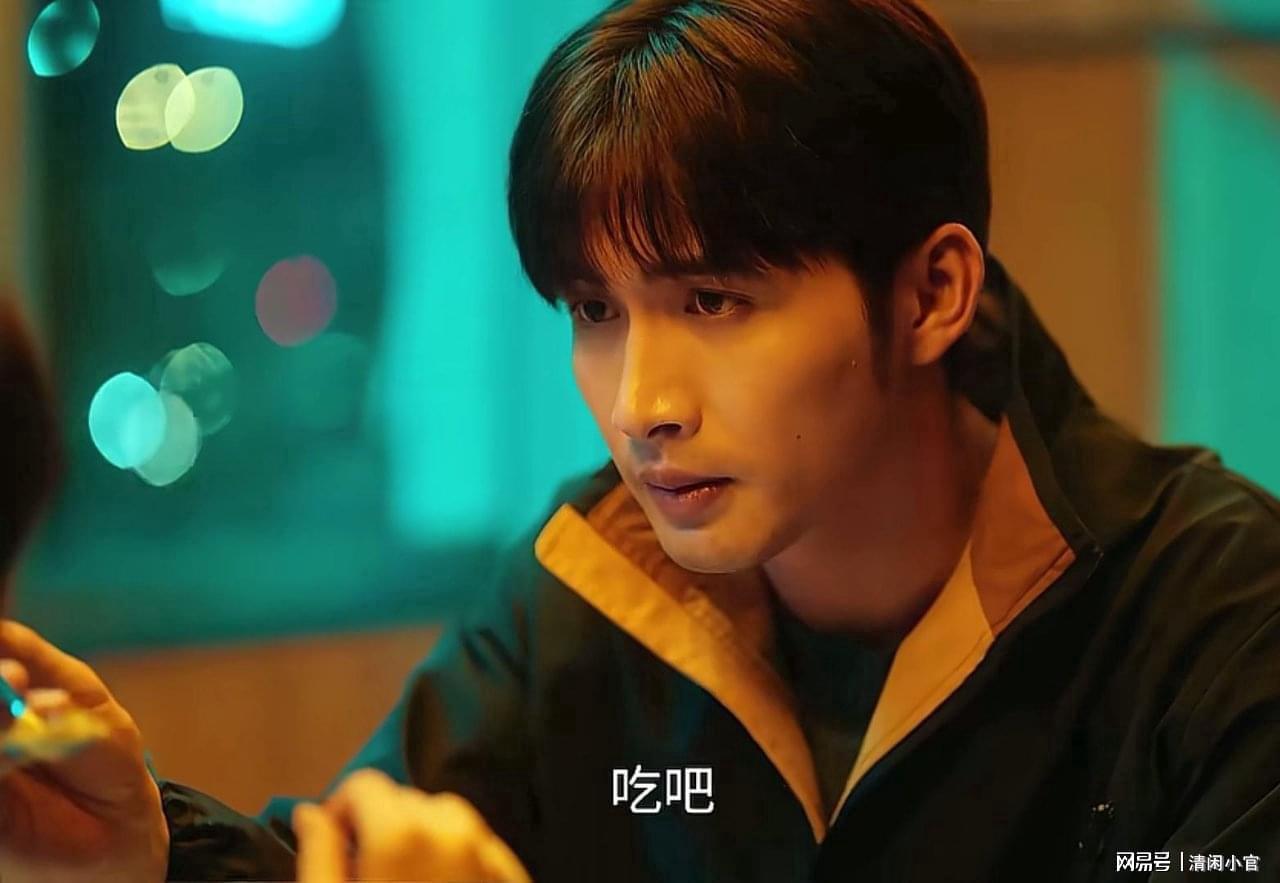 一口气追8集！《余生有涯》成年度黑马剧，女性困境引发共鸣