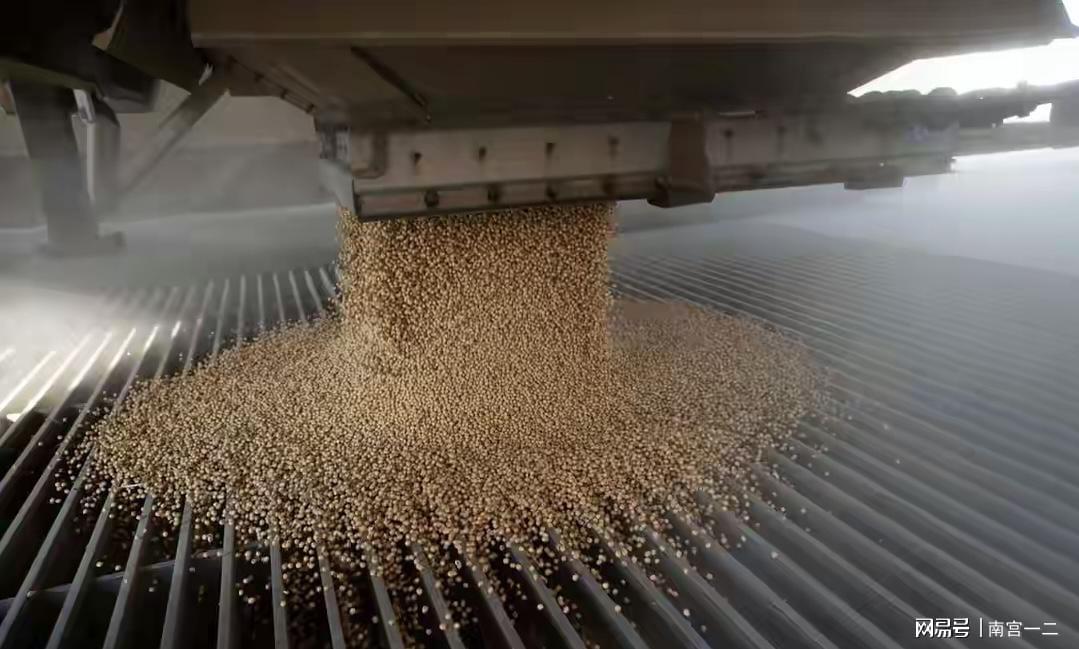 巴西大豆报价飙升，中国买家暂停采购静待两大转机