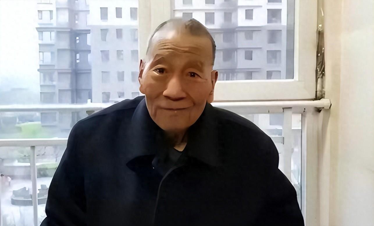 1993年，天津一老人被告知：已死28年的叛徒弟弟，追认为革命烈士