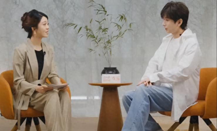 35岁成毅要翻身了！《人民日报》专访后，字字不提演技却处处体现