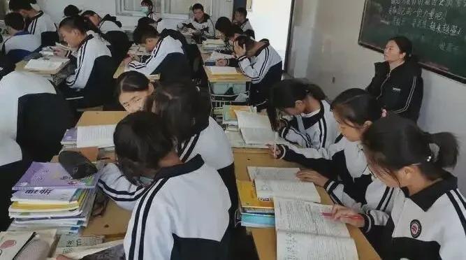 高中学习掉队顺序解析：哪些科目最易让学生落后？