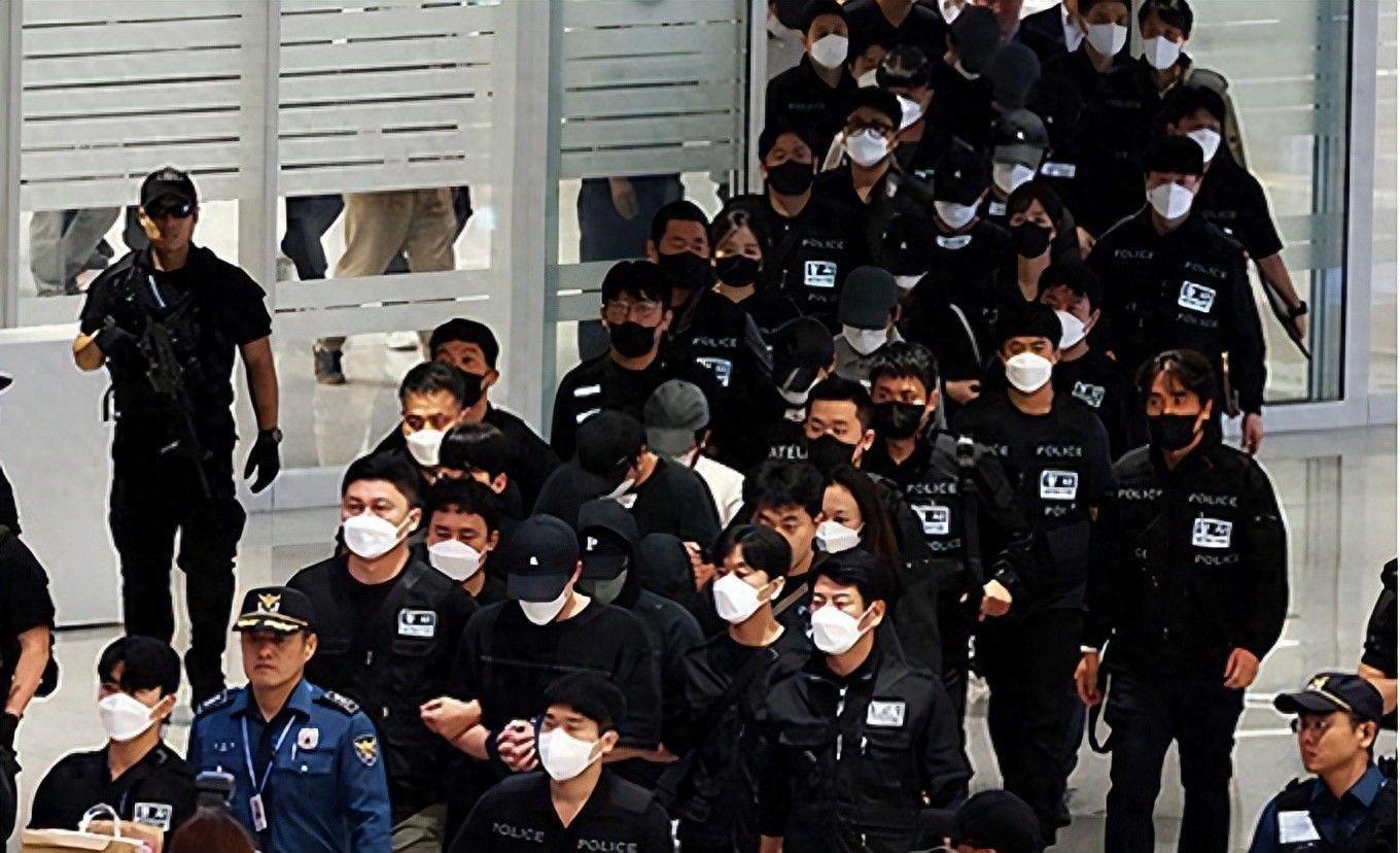 韩国大学生惨死柬埔寨，政府怒了！警力全程戒备，4个月抓3455人