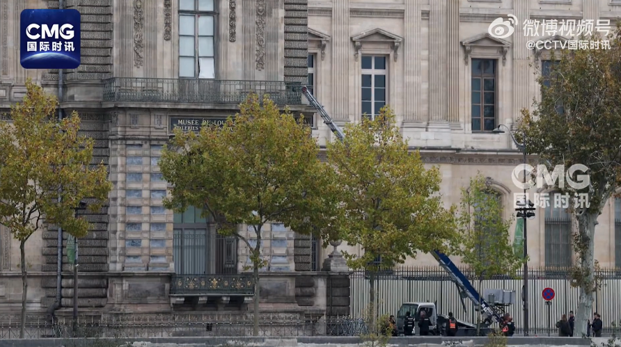 中国游客亲历卢浮宫劫案：保安紧急疏散，游客惊魂未定