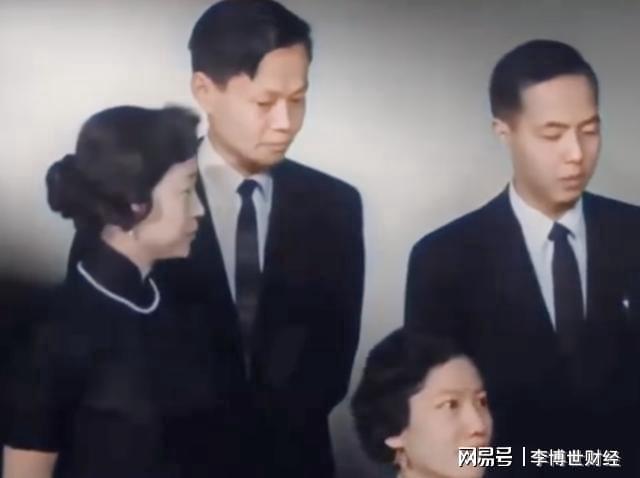 《纽约时报》杨振宁报道引发深度思考