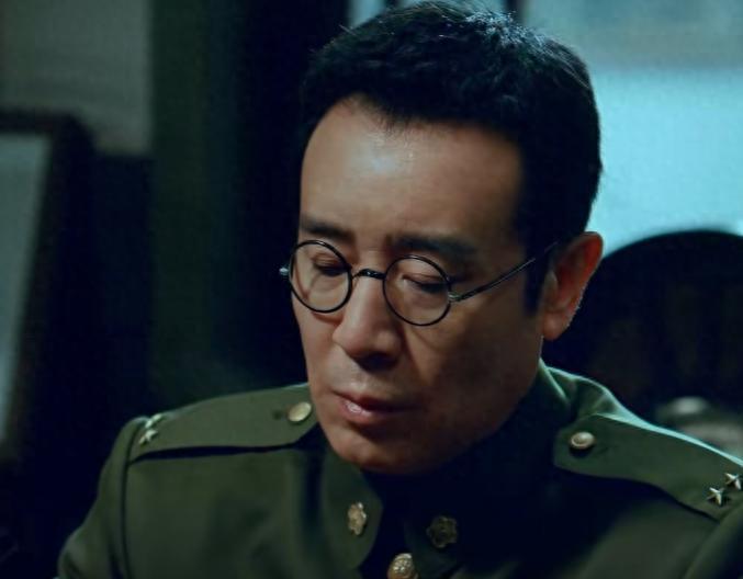 《沉默的荣耀》穿帮镜头大合集，网友直呼笑出腹肌