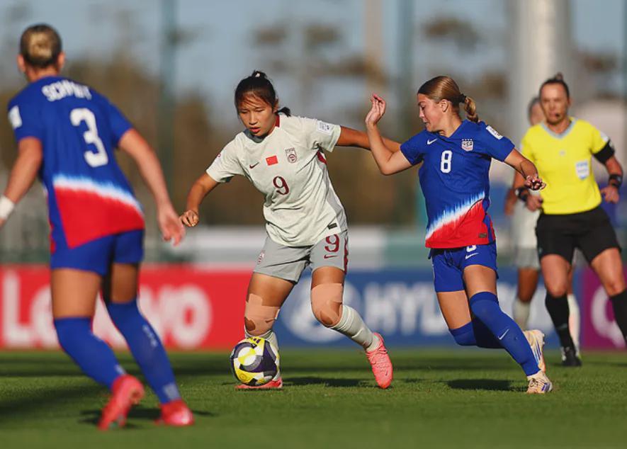 U17女足世界杯：中国女足2-5负美国，出线形势告急
