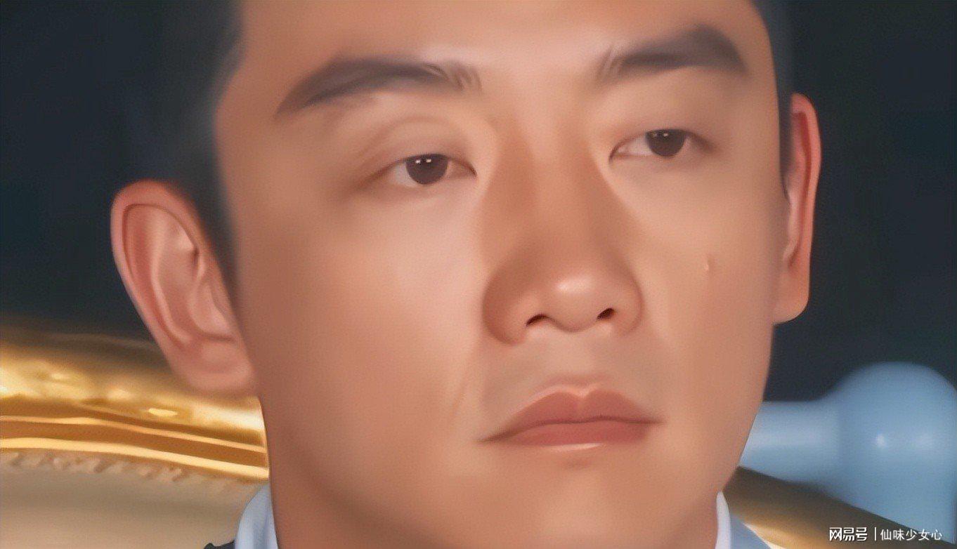 冯小刚新剧《重影》未播先火，郑恺演技炸裂引热议