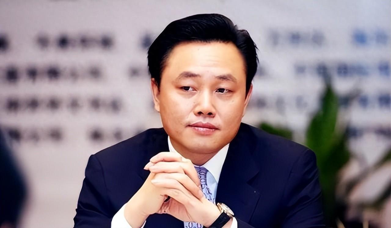 黄光裕出狱后现状：225亿财富难挽国美颓势，跨界氢能能否翻盘？